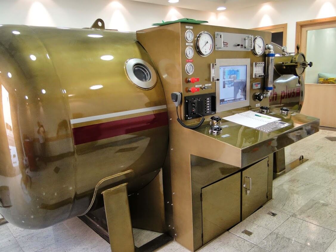 Advanced hyperbaric chamber control panel and patient monitoring systems